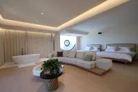 WenchengWildLuxury Hotel