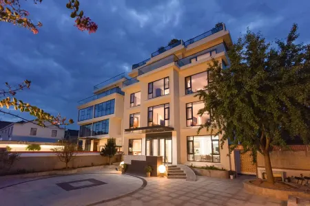 Beyond the Sea Back Garden Homestay Отели рядом с достопримечательностью «Xiangshan Global Studios»