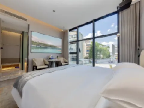 Yanting Future Intelligent Hotel (Lanzu Plaza Store) Hotels in Yanting