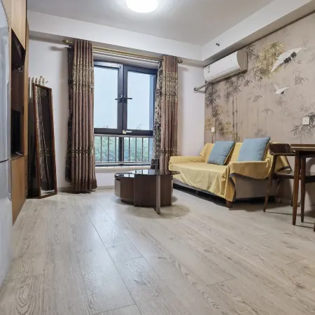 Youran Apartment (Beijing Cishousi Subway Station) Отели рядом с достопримечательностью «Столичный педагогический университет»
