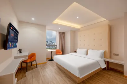 Cool 6 Hotel (Quanzhou Dayang Department Store)