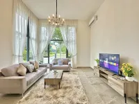 Casa Forest Modern Suites at Forest City JB