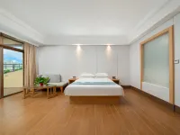 GEM Hotel (Dongfang Haitang Park) Hotels in Dongfang