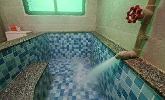 Guanhege True Hot Spring Inn