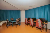 Beehive eSports Hotel (Dingyuan Ancient City Branch)
