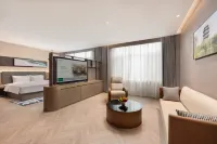 Jinan Yaoqiang International Airport Madison Hotels in Jinan