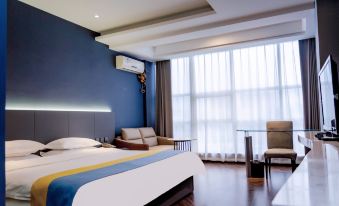 Zhongyue Shuijing Hotel