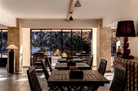 Xunguang Yuegui · Snow Mountain Secret Boutique Stay (Mount Siguniang Scenic Area)