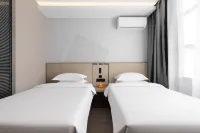 Borrman Hotel (Jinan Shandong University Daming Lake Station) Hotels near Lixia District