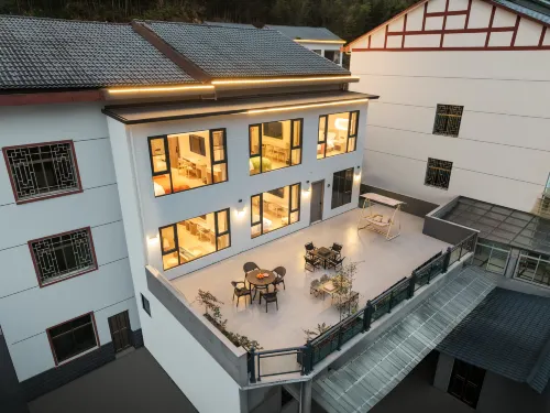 Wilderness Retreat · Hillview · Boutique & Minimalist Luxury Designer Guesthouse - New