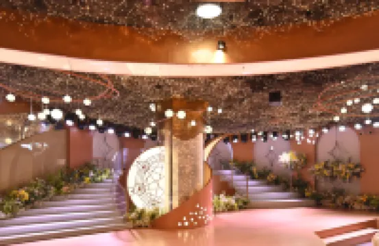 聚龍大酒店（滕州龍泉廣場店）