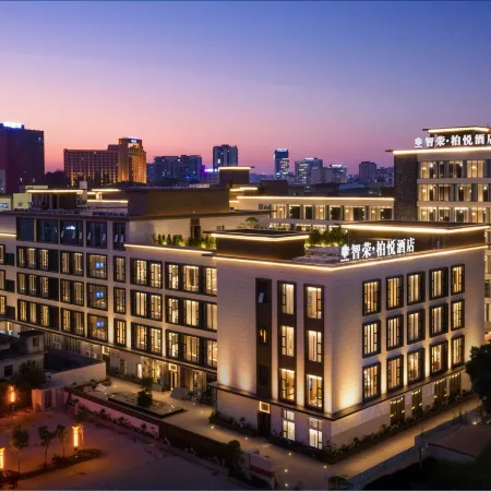 Dongguan Songshan Lake Zhirong Bayue Hotel