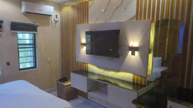 517 VIP Suites and Apartments Hotels in 