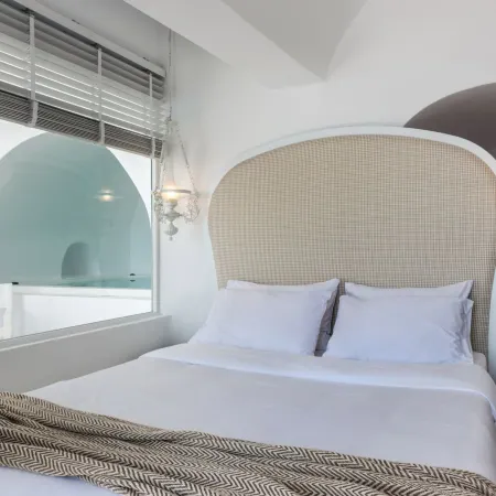 Nefeles Luxury Suites