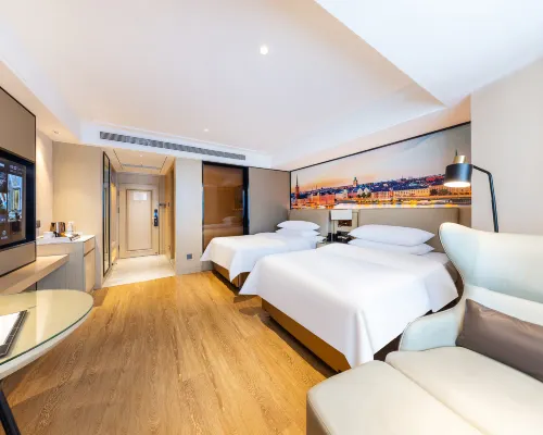 Vienna International Hotel railway station Wuquan Mountain Park  branch Hotels in Lanzhou