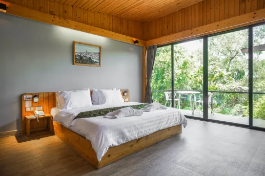 ห้องเกรซ วิวแม่น้ำ