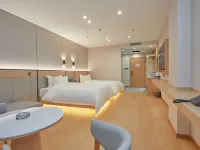 Manas Boyue Lanting Hotel Hotels in Manas County
