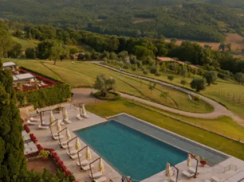 索萊城堡，貝夢德飯店，托斯卡納