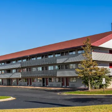 Red Roof PLUS+ Chicago - Hoffman Estates