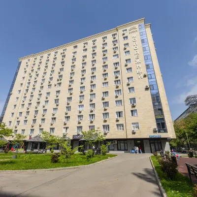 Arbat, Modern apartment in "Golden Square" Hotels near Museum of Musical Instruments