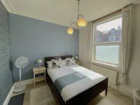 Melbury Rooms & Studios Hotels in 