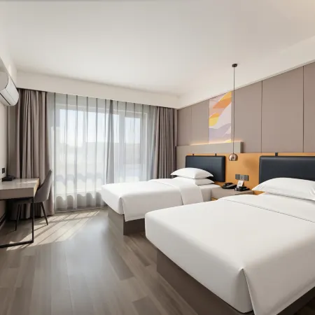 Kangbo Yun Hotel (Guangping County Railway Station People's Square)