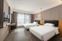 Kangbo Yun Hotel (Guangping County Railway Station People's Square)