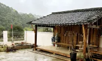 Wild Clay Cottage