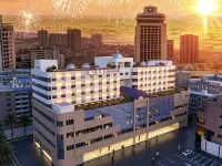 Pearl Hotel (Zhuhai Gongbei Port Couples Middle Road Branch) Hotels in Zhuhai