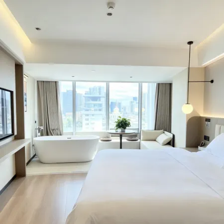 Kunming Lanxuan Hotel (Nanping Pedestrian Street & Green Lake Park Branch)
