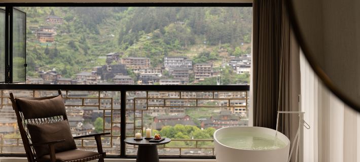 Ananda · World Encounter Cliff Infinity Pool Panorama Inn โรงแรมในเหลยซาน