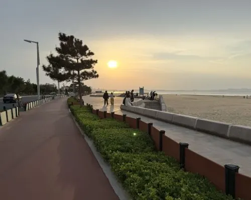 DO A LAND LAB Hotel (Yantai Golden Beach Branch) Xung quanh Photos