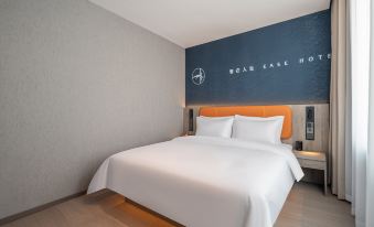 Licheng·Zhi Hotel (Pingdingshan Railway Station & Hebin Park Branch)