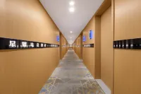 Xingyao E-Sports Hotel (Liuzhou Five Star Pedestrian Street)