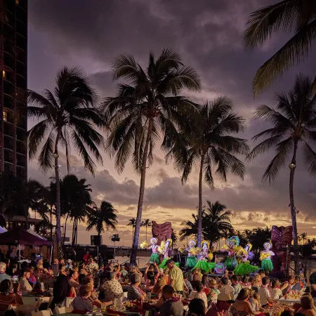 Hilton Hawaiian Village Waikiki Beach Resort