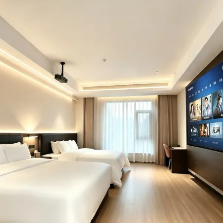 Tianhou Hotel (Dehong Longchuan Munao Zongge Square)