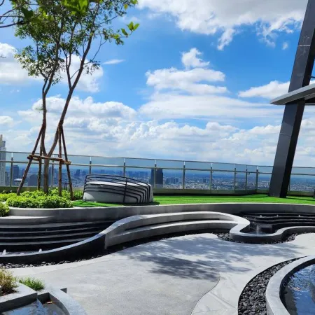 Luxury Duplex Near MRT & Banthat Thong | 30+ Day Stay