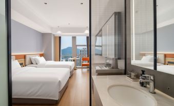 Taizhou Outlets Plaza Nas Hotel (Yuanqiao Town People's Government)