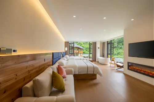 Liangqi Mountain Retreat (Zhaoxing Dong Village) - New