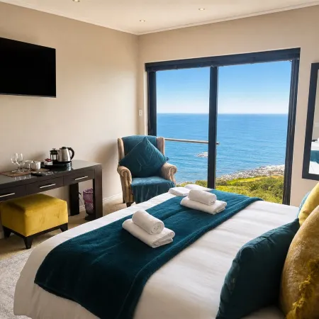 Aqua Terra Boutique Guesthouse - Simon's Town, Cape Town Отели рядом с достопримечательностью «Пляж Сифорт»