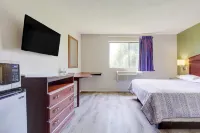 Coldwater Inn & Suites Near I 69 - 2-Star