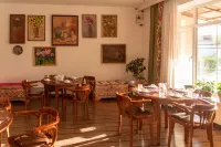 Jipek Joli Hotel - พร้อมอาหารเช้า