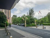 Days Plaza By Wyndham Chenzhou - parking