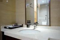 Qujing Quanyue Hot Spring Resort Hotel - piscina