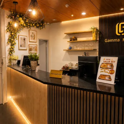 Gamma Hotel Các khách sạn gần Nhà thi đấu Vector
