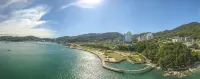 Hotel the Fora Suites Geoje - 游泳池