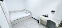 Shiguangli Hotel (Changzhi East Station Wanda Plaza) - parking