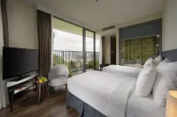 Vela Cat Ba Beach Resort, Flamingo Sea & Sand Residence - Beach