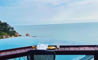 Qingdao Momer Cliff Ocean View Villas