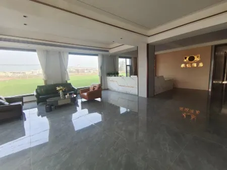 Xinyue Hotel Отели рядом с достопримечательностью «Mount Xiaogu»